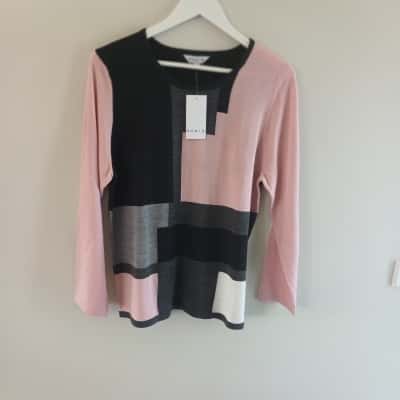 Noni B Womens  Size M Crew Neck Jumper Black / Grey / Pink  