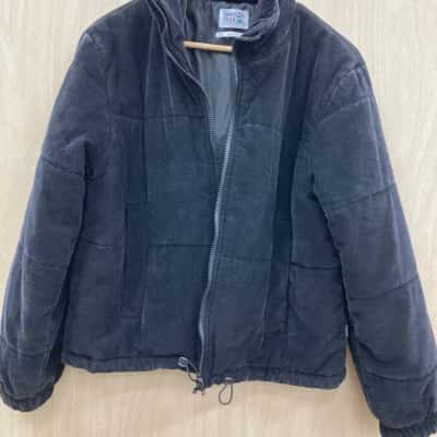 Ghanda Womens  Size M Winter Coat Black  