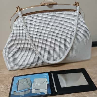 Oroton Allmesh Womens Handbag Gold / White 