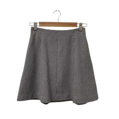 Marcs Womens  Size 6 Mini Skirt Black  / White 
