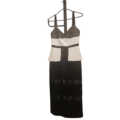 Manning Cartell - Womens - Size 8 - Sleeveless Dress - Black  / White 