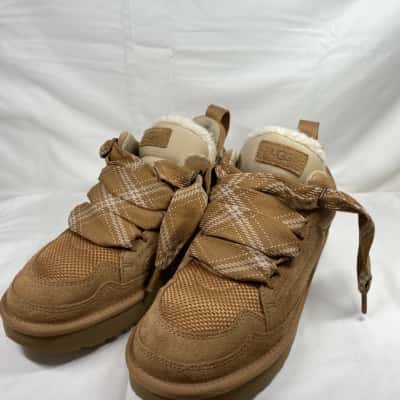 UGG UNISEX EU 42 UGG BOOT SNEAKERS LACE UP SLIPPERS 