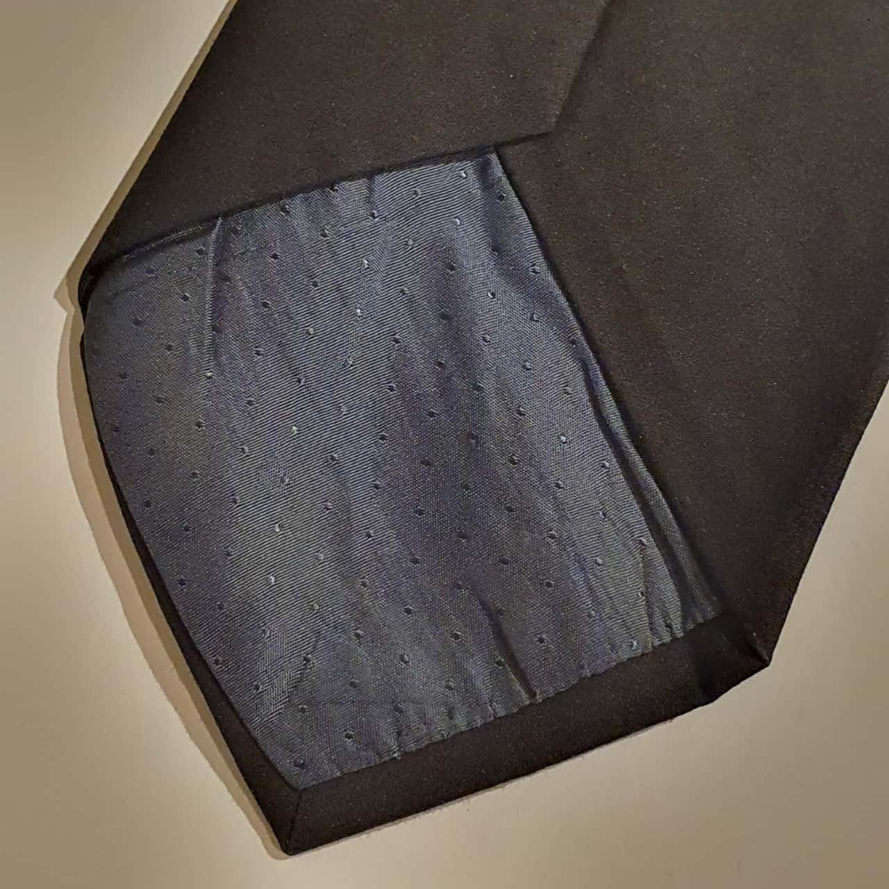 dsquared2 tie