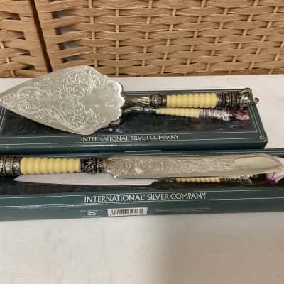 International Silver Company Set  Cake Knife  Cake Trowel Set Silver plated Wedding Party Cake Gift Collectable Fancy Hightea