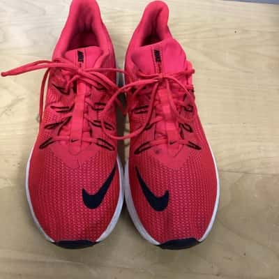 Nike Quest Mens  Size 43 Trainers Ember Glow