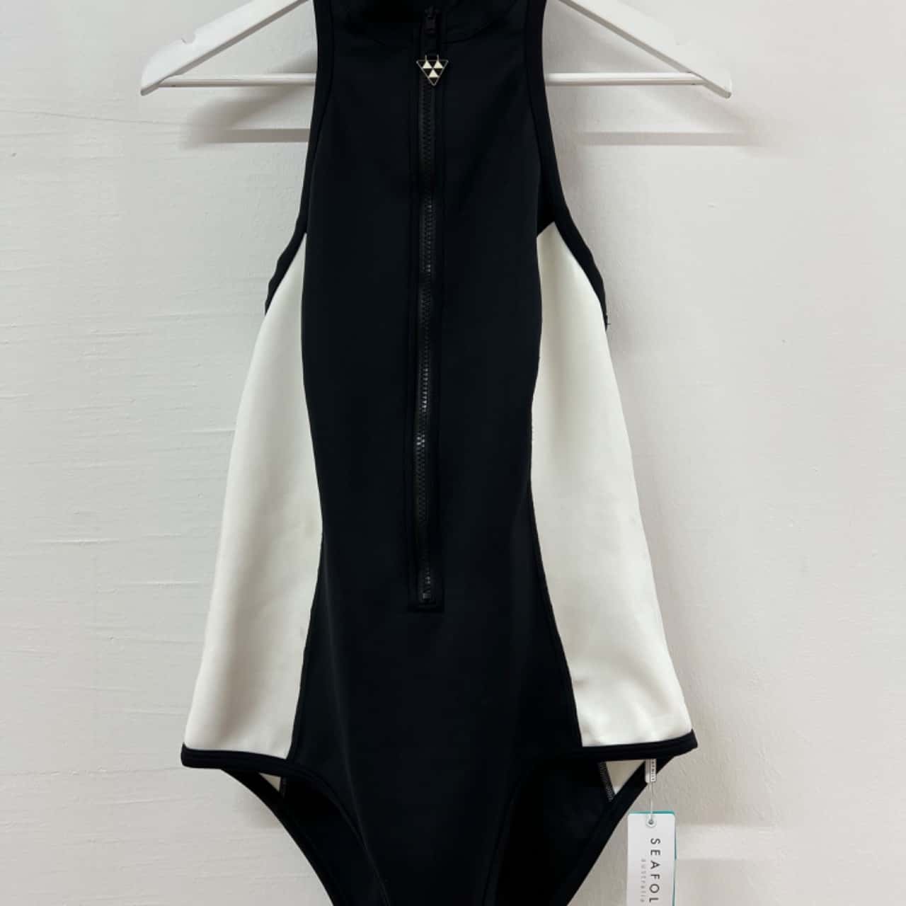 Seafolly New with tags size 16 swimsuit (s)
