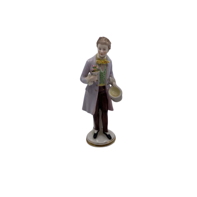 Dresden Gentleman Suitor With Flowers Figurine 7.5" Porcelain Germany Vintage   CAB