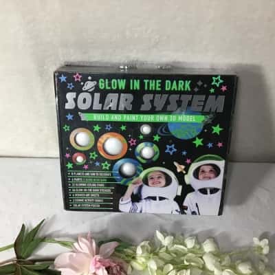 Glow in the Dark Solar System Build & Paint your own 3D Model (new)
