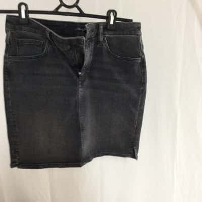 Alain Jeans Womens  Size S Mini Skirt Grey 