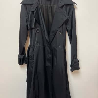 Laura Ashley Womens  Size 12 Swing Coat Black  