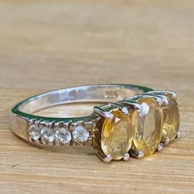 Sterling Silver Yellow Diamante Ring (Stamped 925)