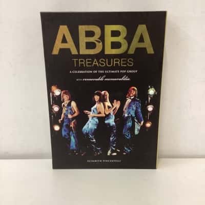ABBA Treasures: A Celebration of the Ultimate Pop Group book