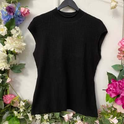 Saba Womens  Size 14 / XL Sleeveless Top Black  