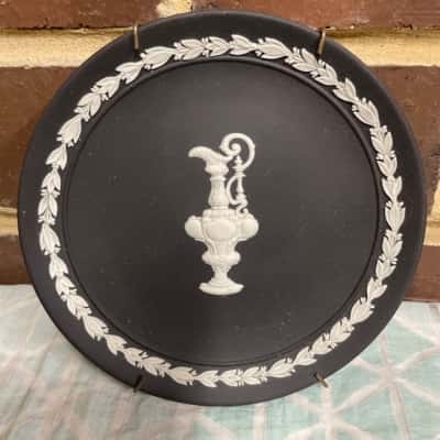Wedgwood Black Jasperware ‘Americas Cup Defence’ Commemorative Plate