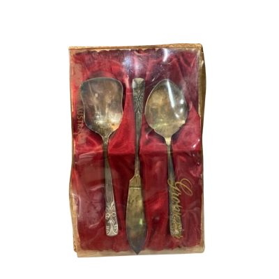 Vintage Grosvenor‘Christine’ Pattern Silver Plated Set