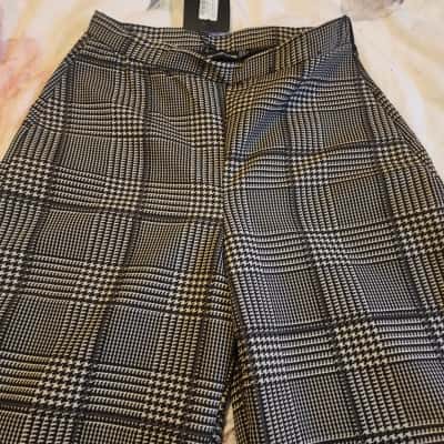 Pretty Little Thing Womens  Size 12 Casual Pants Checked 