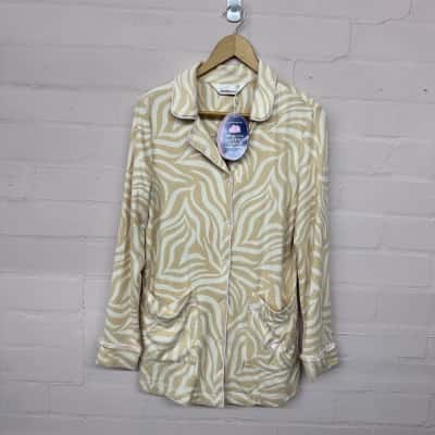 BNWT Peter Alexander Women’s Button Up