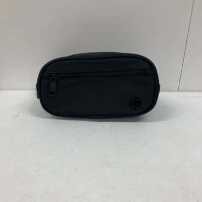 Steve Madden Womens Active Cross Body Bag 