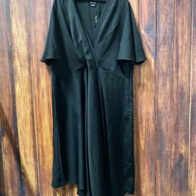 City Chic  Size XXL Black  dress new 