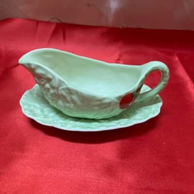Vintage Carlton ware ceramic sauce boat & underplate with leaf & tomato design. 