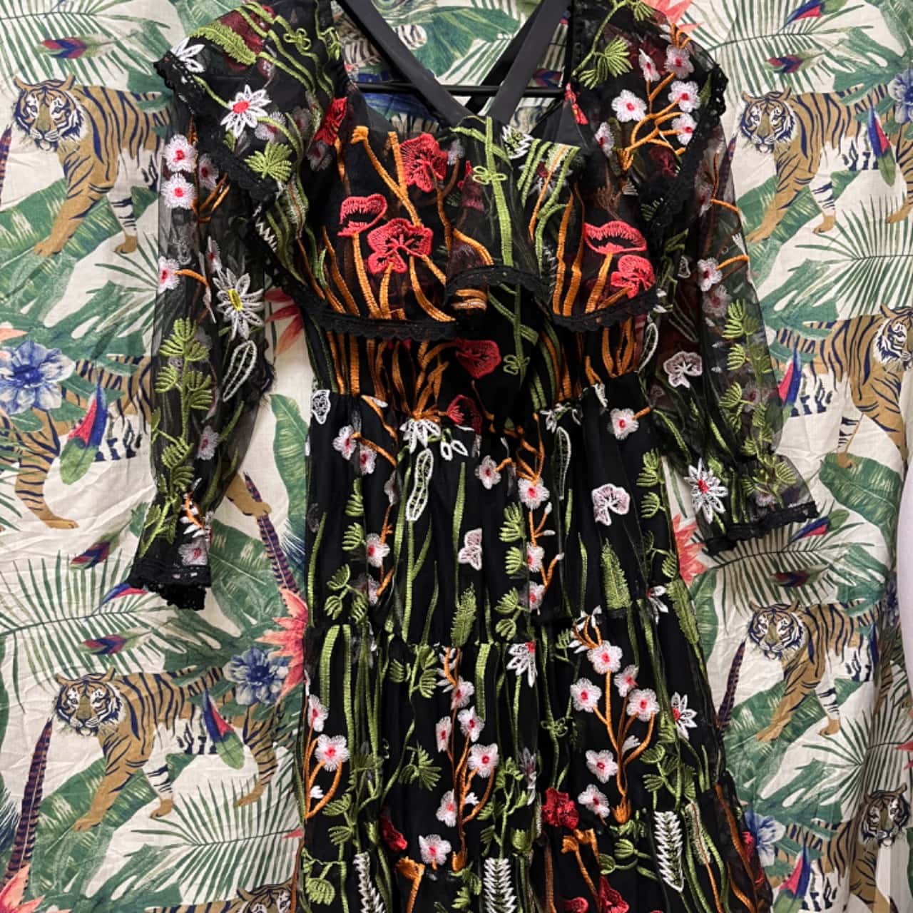 Mossman Womens Size 10 Floral Dress Black