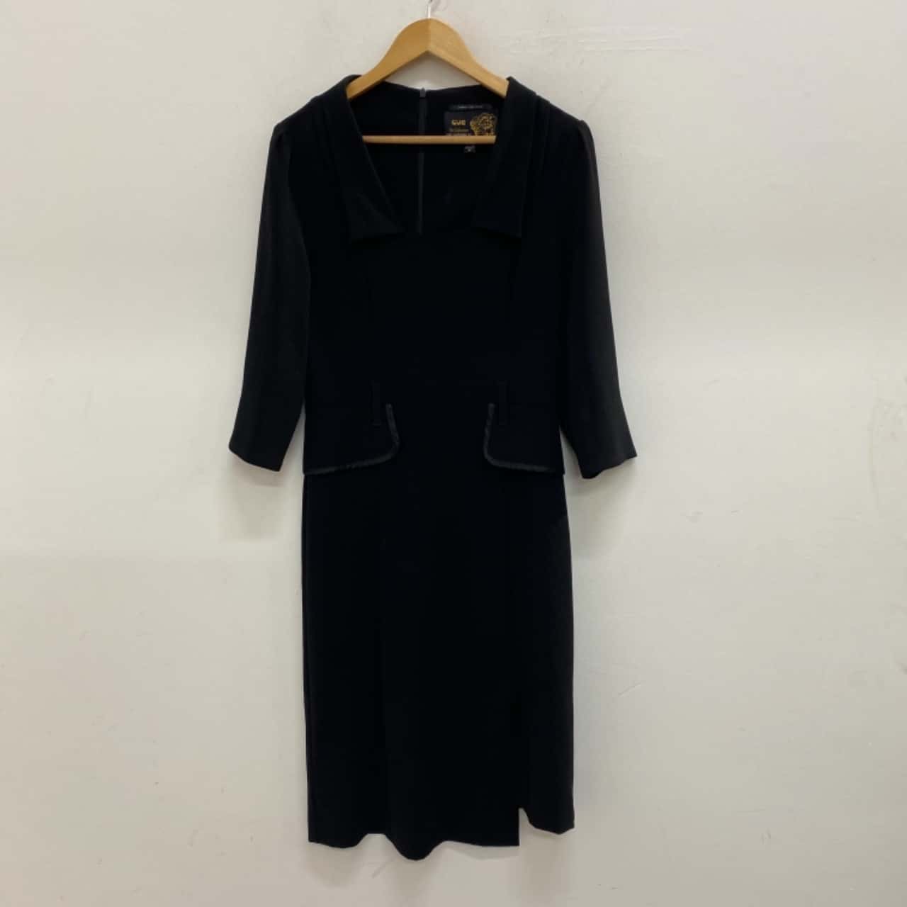 Cue Womens Size 12 Formal Dress Black missing belt (s)