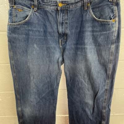 R.M. Williams Mens  Size 40 Straight Leg Jeans Blue 