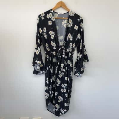 Sheike Black Floral Long Bell Sleeve Midi Dress  Size 10 