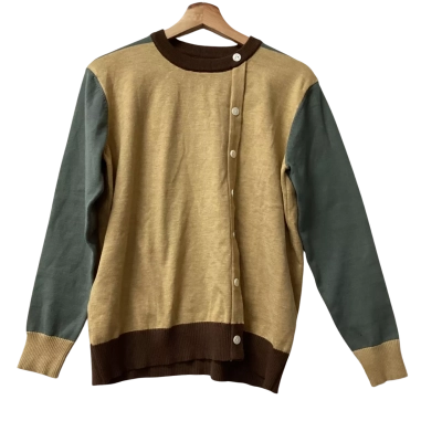  Womens  Size M Long Sleeve knitted Top G