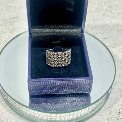 925 Silver Ring-just beautiful