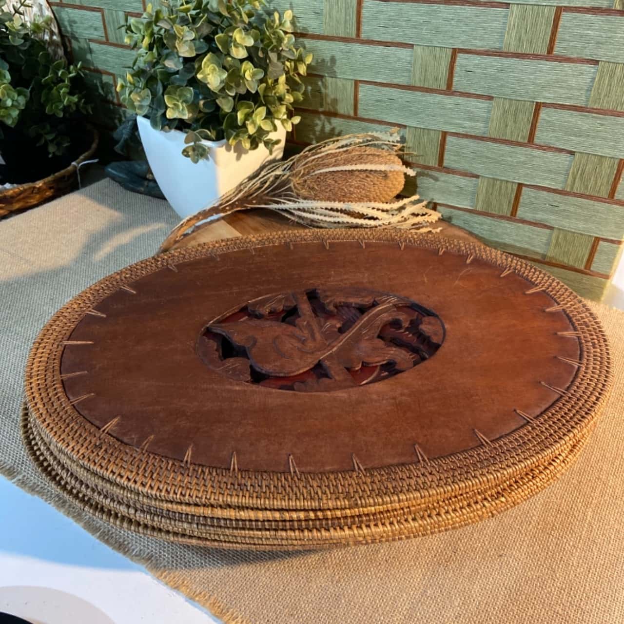 Timber placemats x 6(s)