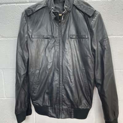 Nique Mens  Size M Leather Jacket Black  