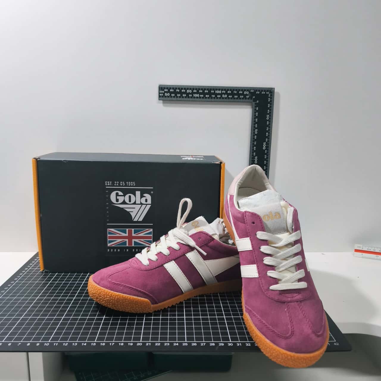 Womens Gola Size 5UK Eur38 Elan Sneakers Maroon As New PreOwned (s ...