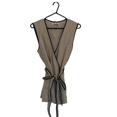 Witchery Womens  Size 14 Sleeveless Top Beige / Black  