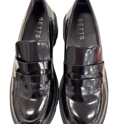 Betts Women’s  Size 8 chunky Loafers - Black  