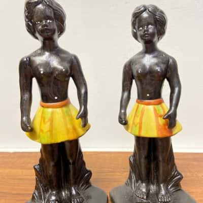 2 x Vintage glazed ceramic figurines 