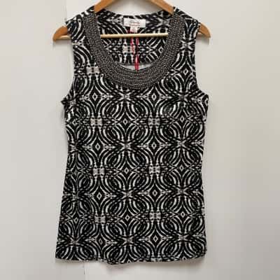 Clarity Black & White Sleeveless Top w/ Beaded Neckline Size 10