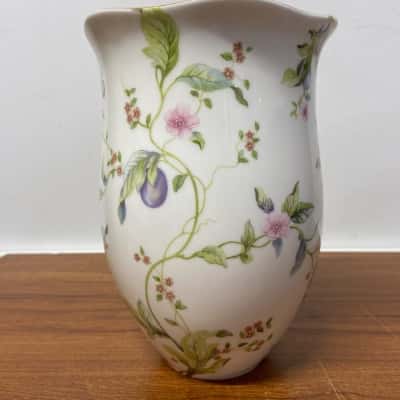 Wedgewood Sweet Plum vase