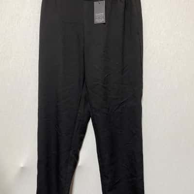 Womens  Size 12 Black  Pants
