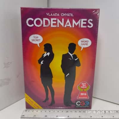 Codenames Game As New Sealed PreOwned 
