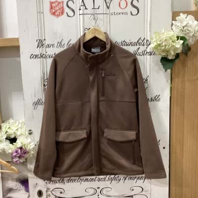 Kathmandu Brand! NWOT Mens  Size M Front Zipper Brown 