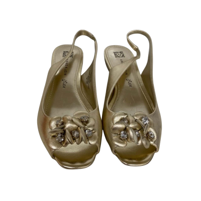 Anne klein Womens Gold Open Toe Low Heels Size 7