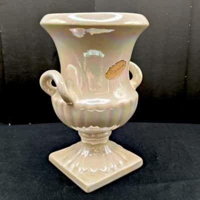 Raynham Pottery Lusterware Greek Urn Style Vase 22cm Tall  (brica cubes)