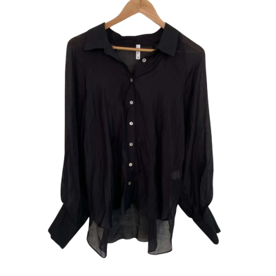 &Me Womens Size 16 Long Sleeve/ Button Up Top Black  
