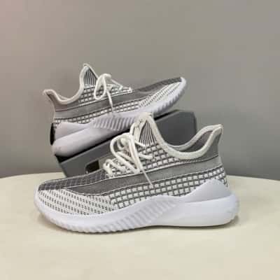 Danskin Womens  Size 7 Grey / White Memory Foam Sneakers 