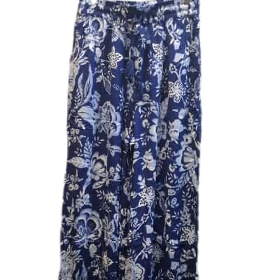 Talisman Womens  Size M Casual Pants Blue / Multicoloured 