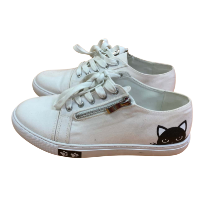 Taking Shape Womens  Size 40 Off White sandshoe 