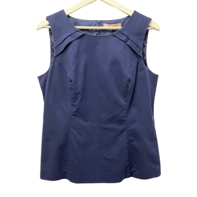 Review Womens  Size 14 Sleeveless Top Blue 