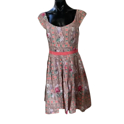 Review Womens  Size 12 Casual Dress Champagne / Floral / Pink  