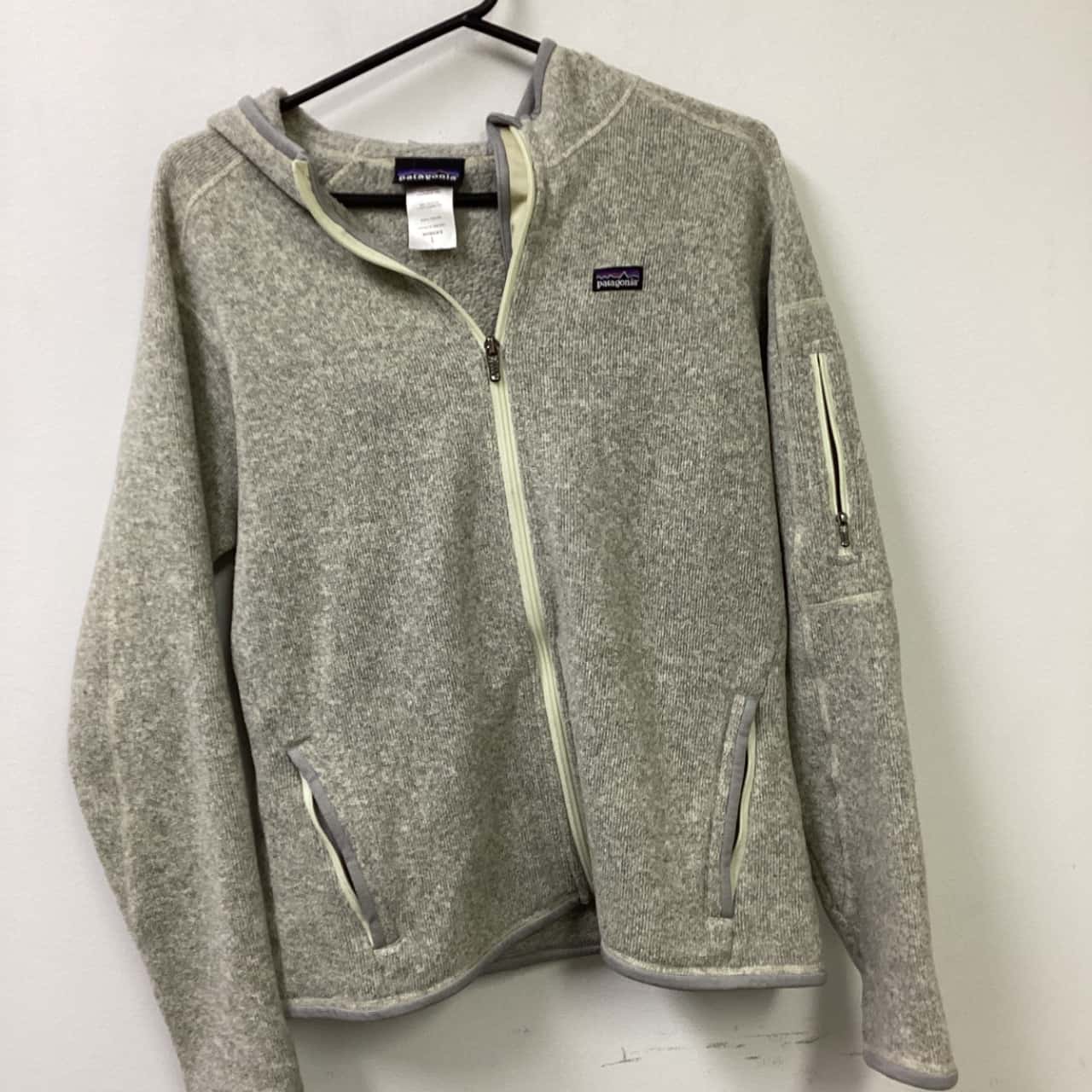 Patagonia Womens Size L Front Zipper Grey (s)
